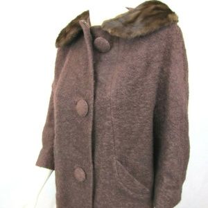 Vintage 1960s Halle Brothers Coat Fur Collar